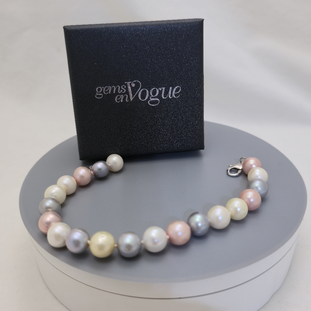 Elegant Pearl Bracelet by Gems En Vogue & Michael Valitutti